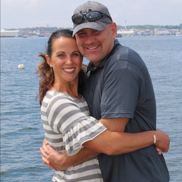 Meet your Posher, Rebecca - Picture 1 of 1